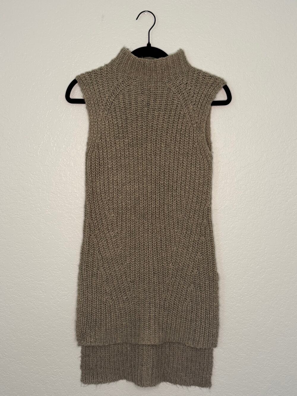 Mossimo Sleeveless Chunky Knit Turtleneck Tunic Sweater – XS